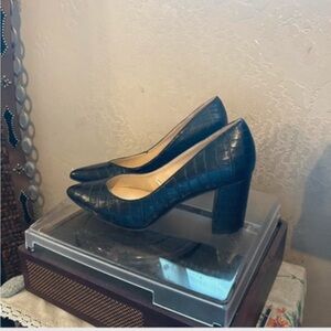 liz claiborne Black Croc-Embossed Block Heels